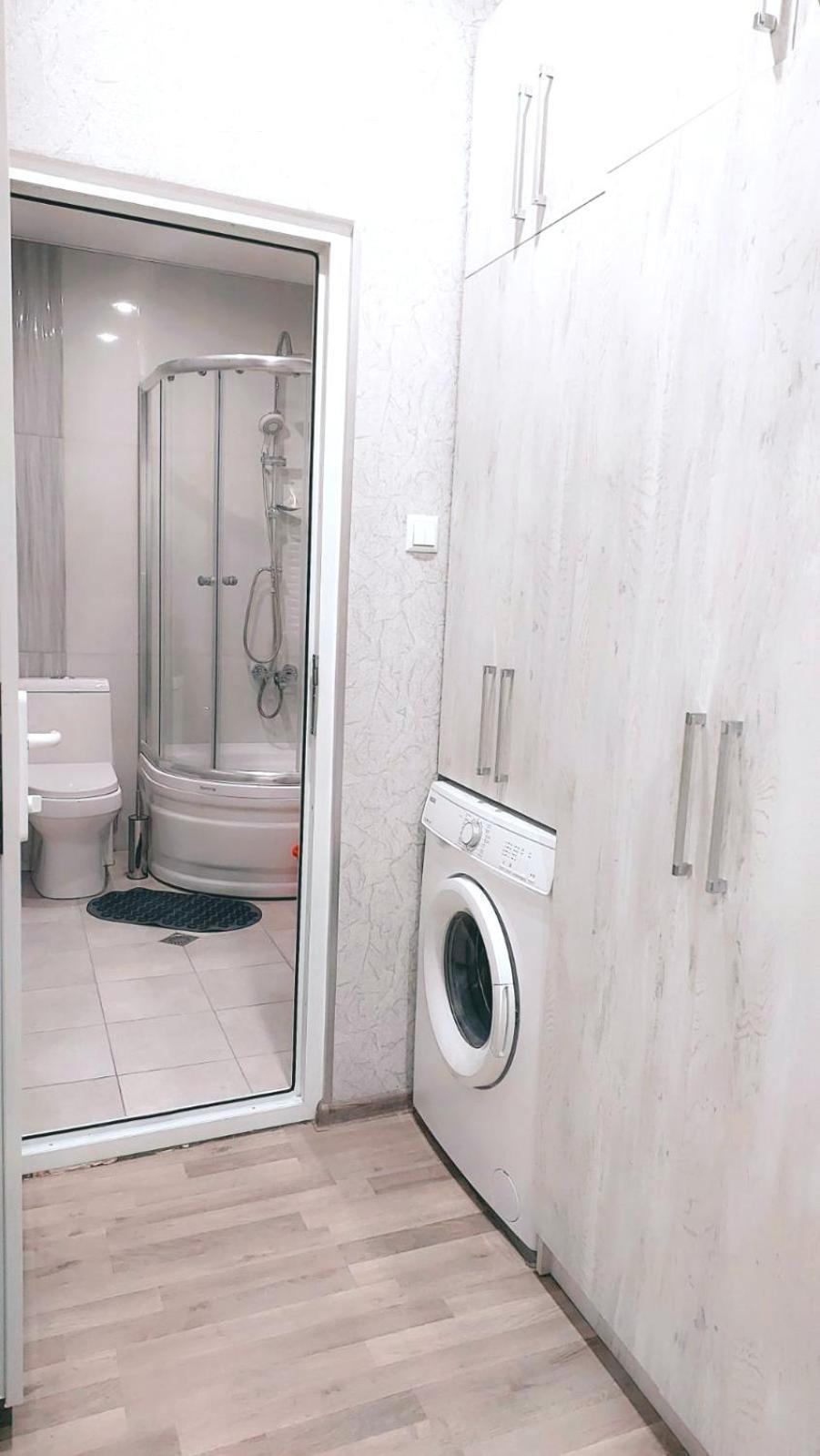 Kate'S New Cozy Apartment Кутаїсі Екстер'єр фото