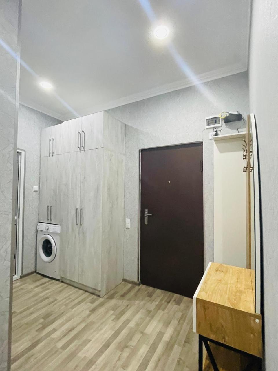 Kate'S New Cozy Apartment Кутаїсі Екстер'єр фото